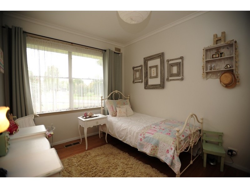 10 Pettit Street, Warragul VIC 3820