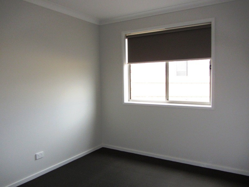 6 Dot Court, Drouin VIC 3818