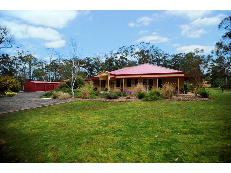 74 Streitbergs Road, Darnum VIC 3822
