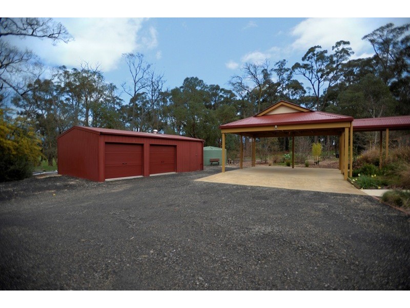 74 Streitbergs Road, Darnum VIC 3822