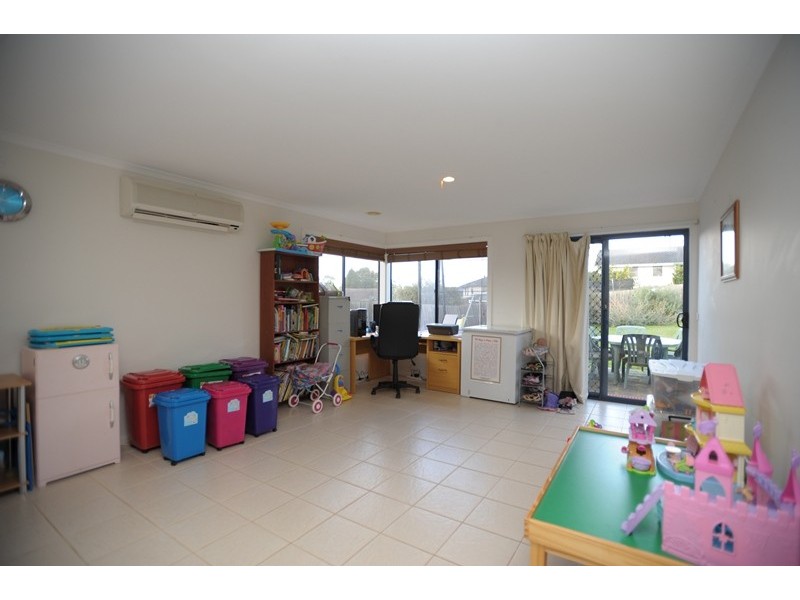 4 Toorongo Street, Drouin VIC 3818