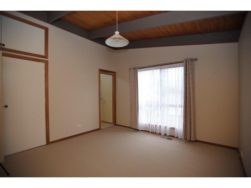 51 Church Street, Drouin VIC 3818