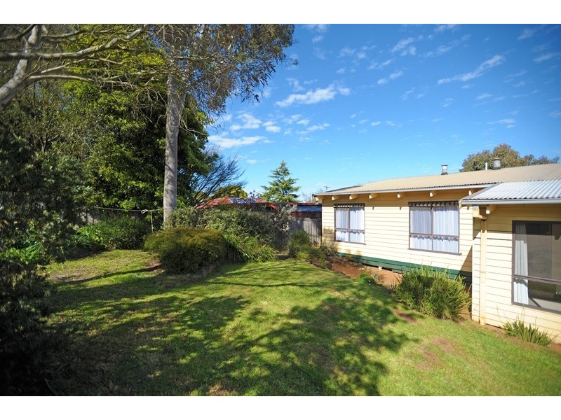 51 Church Street, Drouin VIC 3818