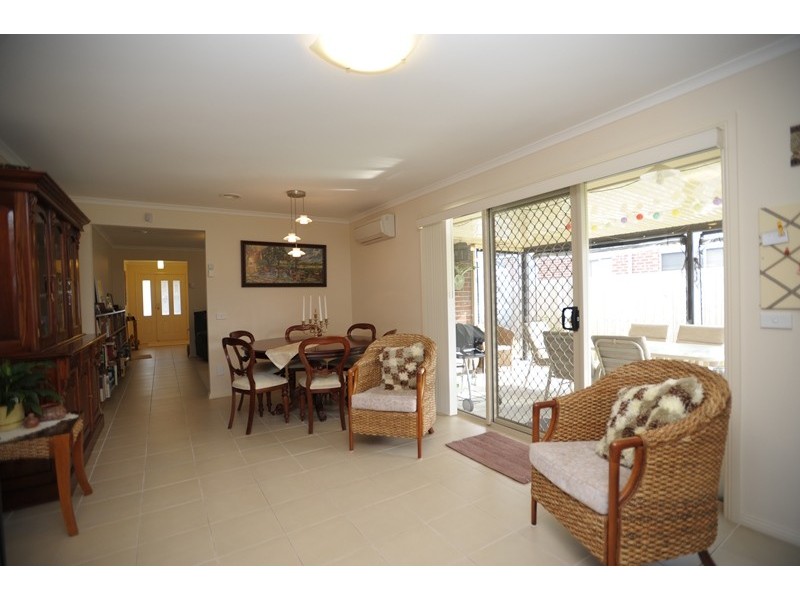 29 Miller Close, Drouin VIC 3818