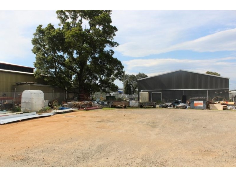 37 Phoenix Street, Warragul VIC 3820