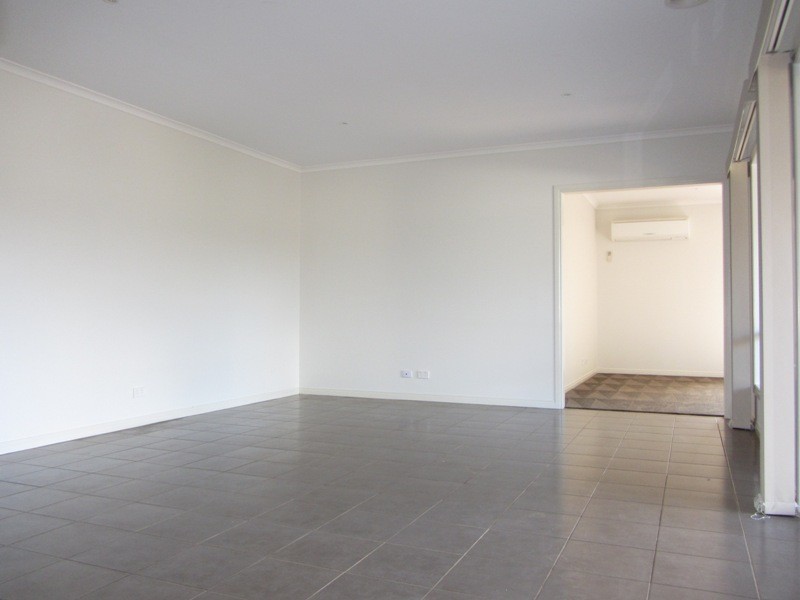 10 Barton Court, Warragul VIC 3820