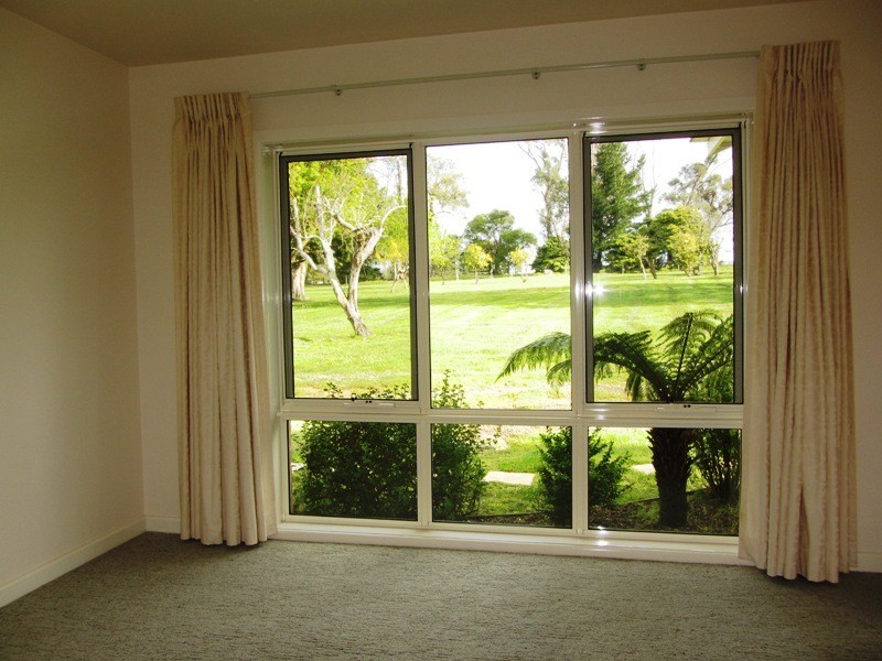 254 Pryor Road, Drouin VIC 3818