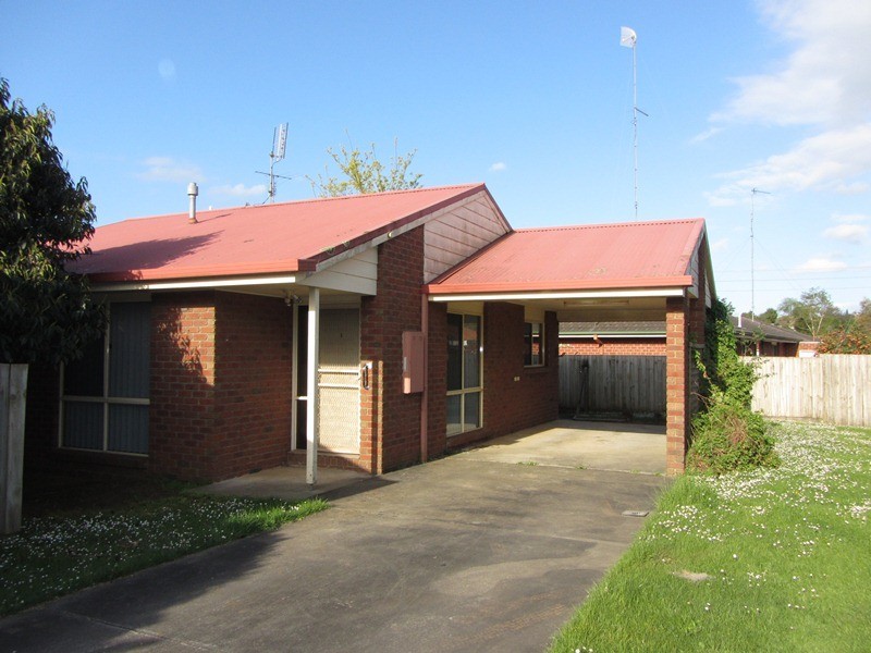 2/6 Melanie Drive, Warragul VIC 3820