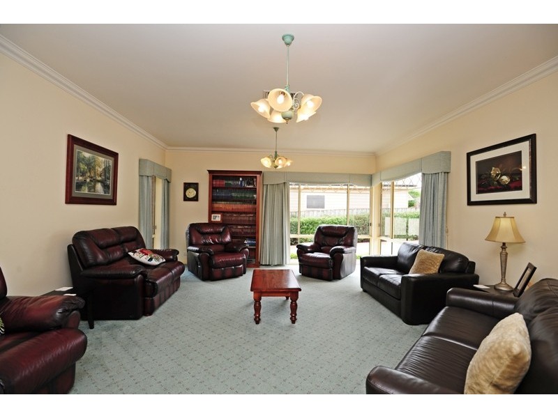 12 Dawson Drive, Warragul VIC 3820