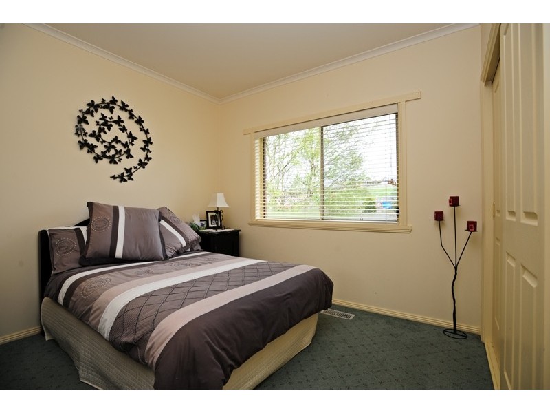 12 Dawson Drive, Warragul VIC 3820