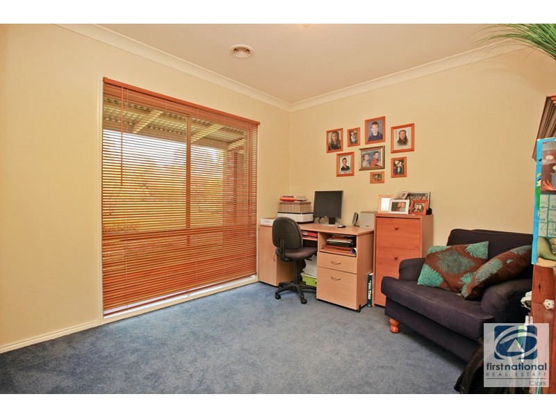 70 Streitbergs Road, Darnum VIC 3822