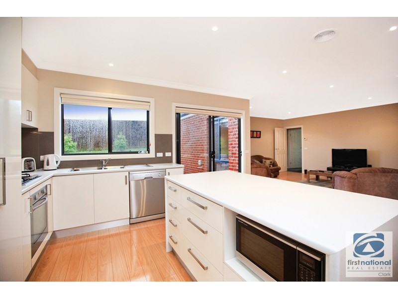 23 Stoll Street, Warragul VIC 3820