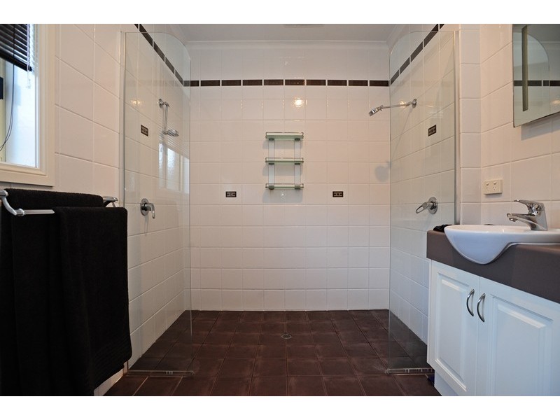 41 Cook Street, Drouin VIC 3818