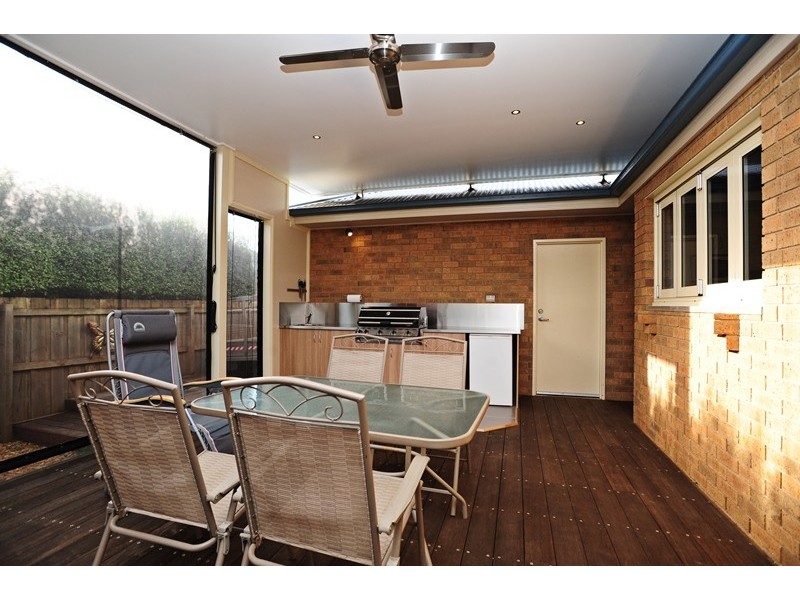 41 Cook Street, Drouin VIC 3818