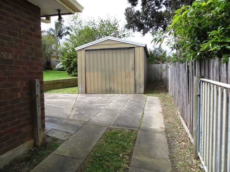 16 Boronia Street, Drouin VIC 3818
