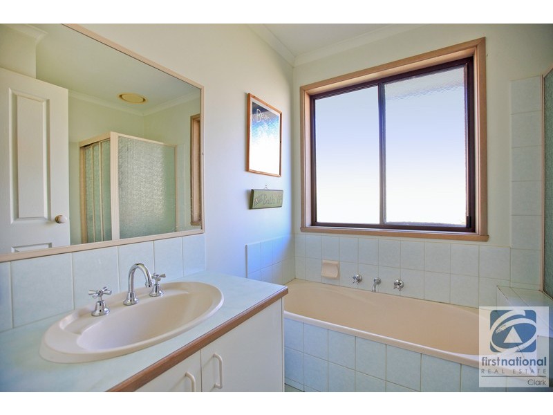 166 Bowen Street, Warragul VIC 3820