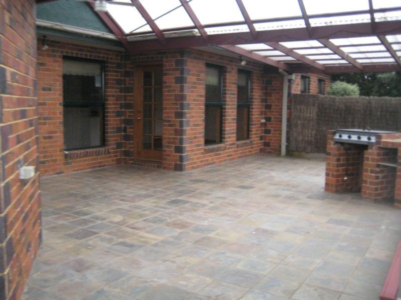 2 Birch Court, Warragul VIC 3820