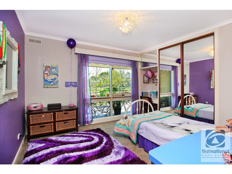 10 Archibald Crescent, Warragul VIC 3820