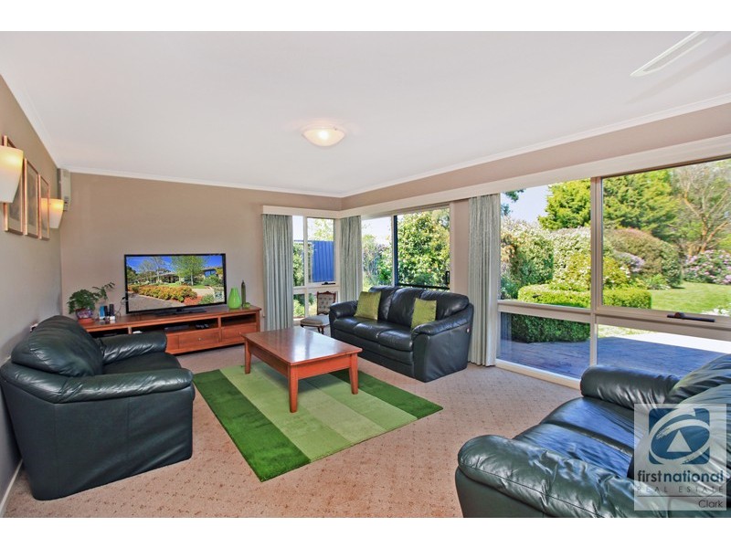 10 Archibald Crescent, Warragul VIC 3820