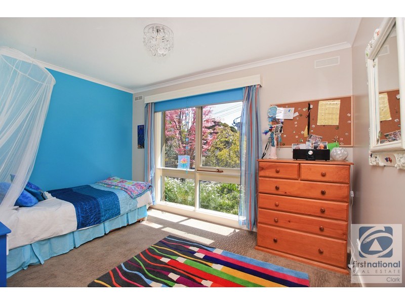 10 Archibald Crescent, Warragul VIC 3820