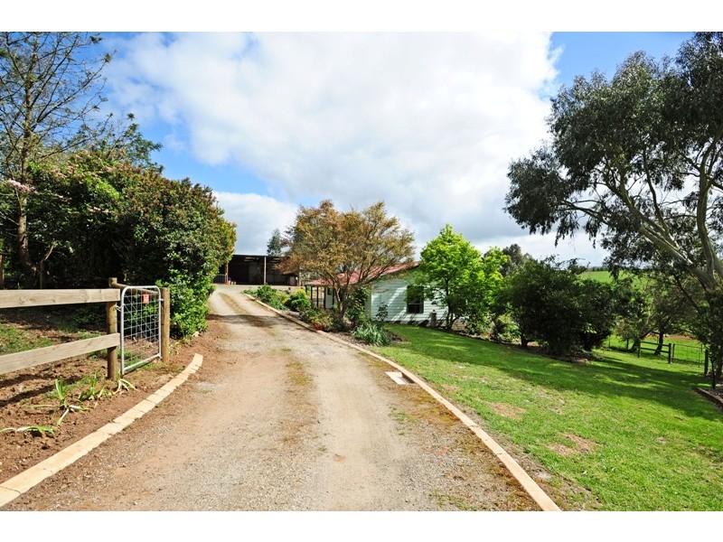 305 East West Road, Warragul VIC 3820