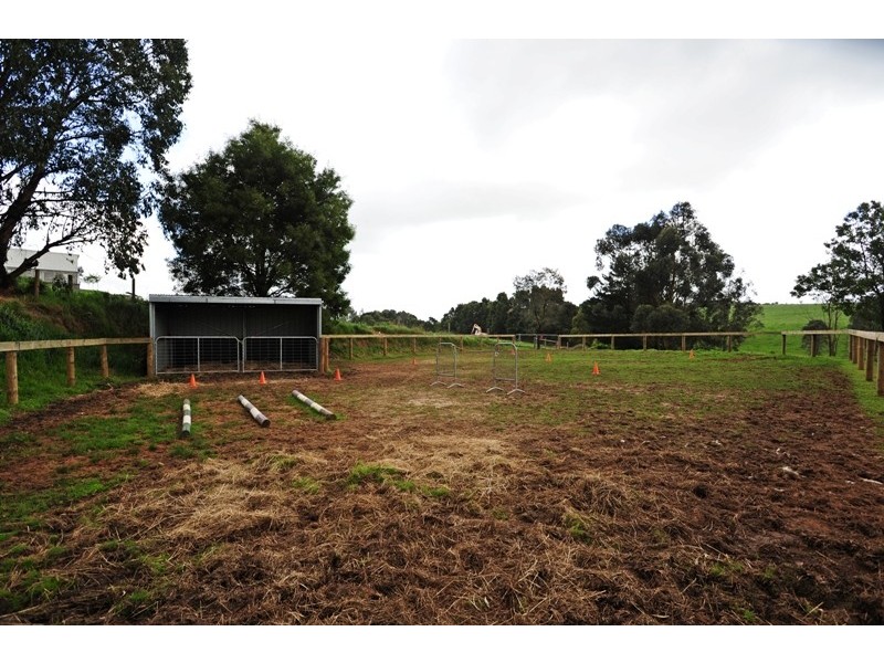 305 East West Road, Warragul VIC 3820