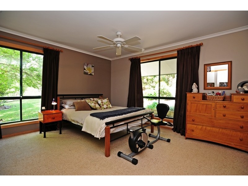 305 East West Road, Warragul VIC 3820
