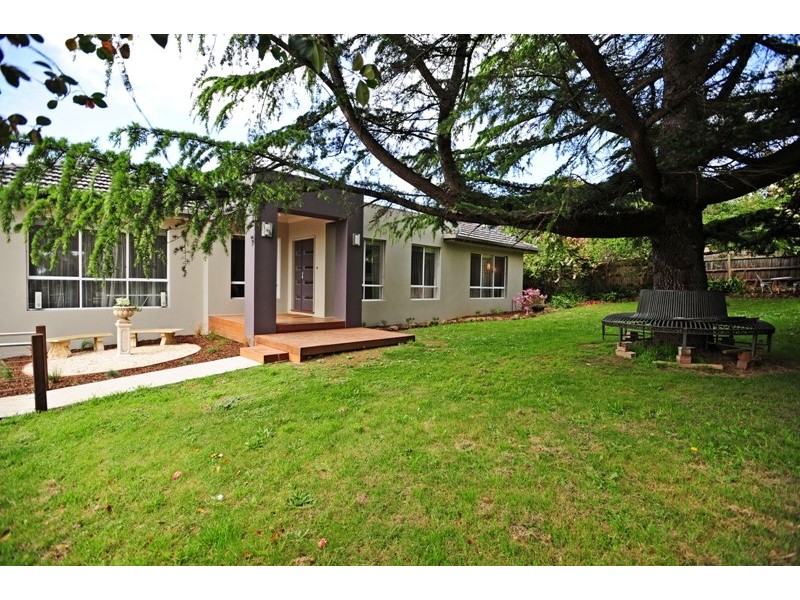 1 Biram Drive, Warragul VIC 3820