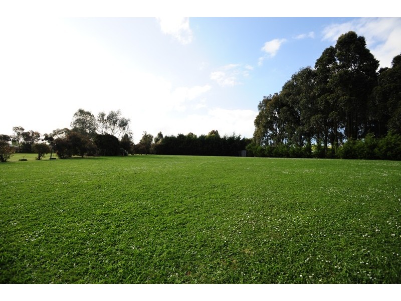 33B Moroka Drive, Warragul VIC 3820