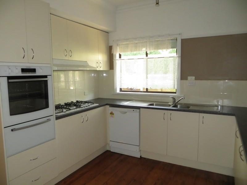 1 Scenic Road, Warragul VIC 3820