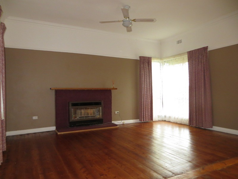 1 Scenic Road, Warragul VIC 3820