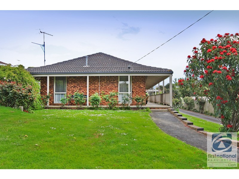 10 McCulloch Avenue, Warragul VIC 3820