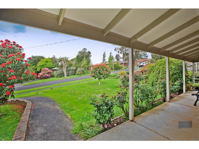 10 McCulloch Avenue, Warragul VIC 3820