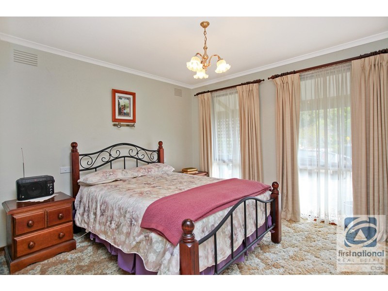 10 McCulloch Avenue, Warragul VIC 3820