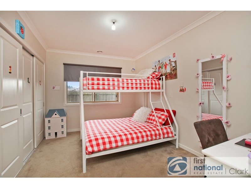 6 Wotan Court, Drouin VIC 3818