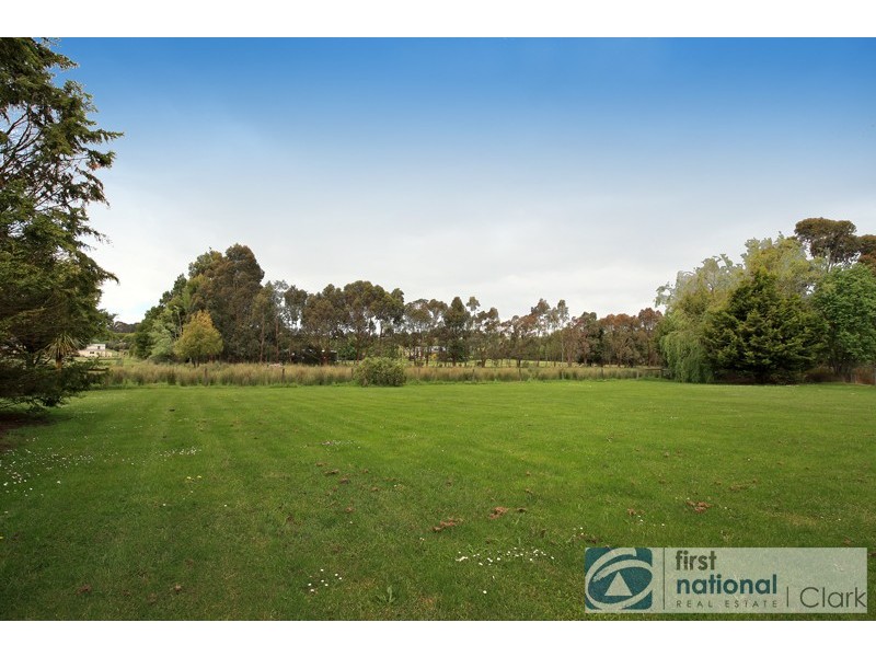 7 Surman Court, Drouin VIC 3818