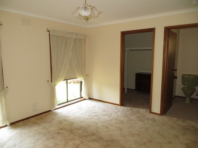 1/16 Koroit Street, Warragul VIC 3820