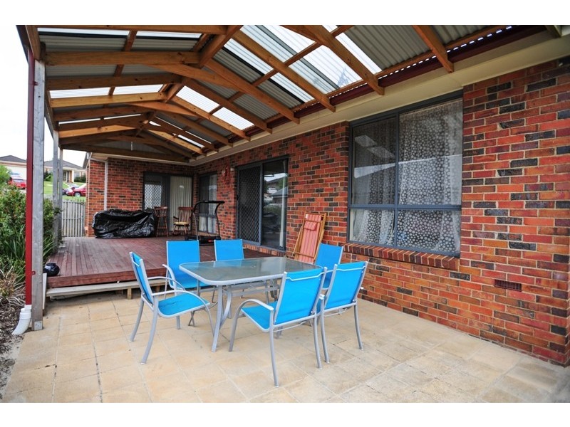98 Stoddarts Road, Warragul VIC 3820