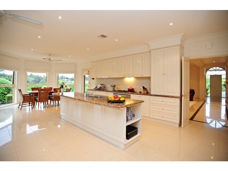 10 Kookaburra Court, Warragul VIC 3820