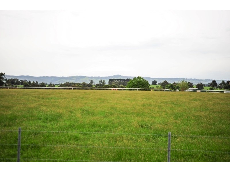 76 Silbys Road, Darnum VIC 3822