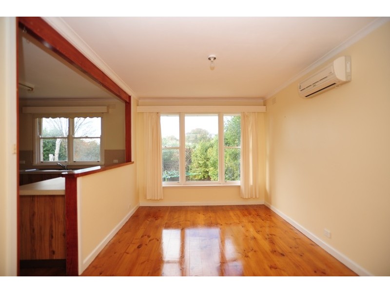 10 Balmoral Street, Warragul VIC 3820