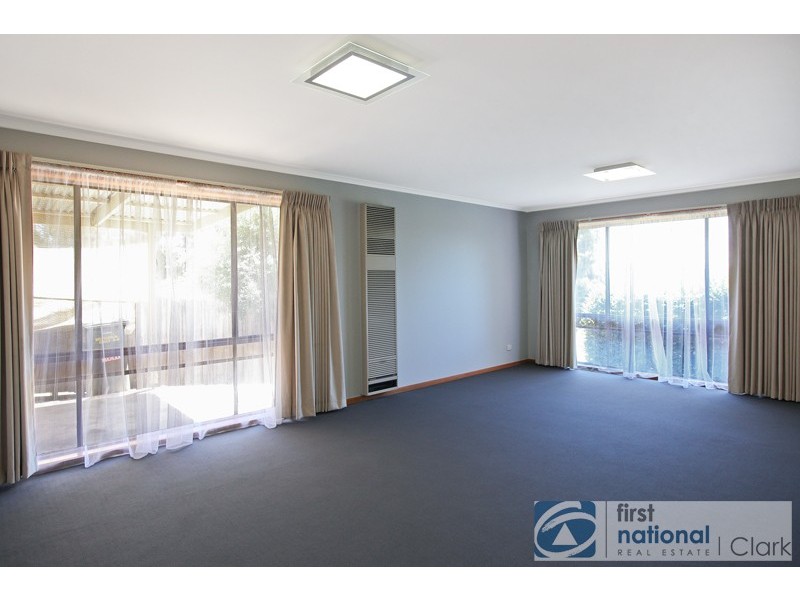 60 McNeilly Road, Drouin VIC 3818