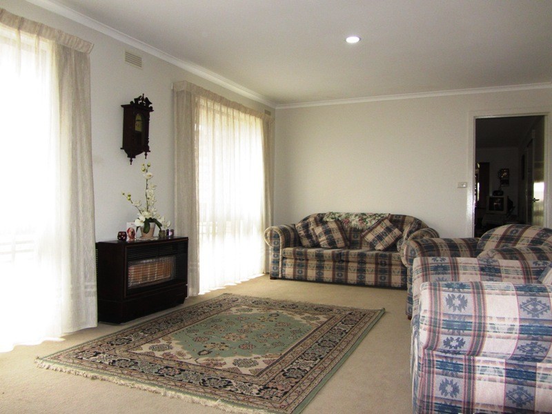 7 Moe Street, Drouin VIC 3818