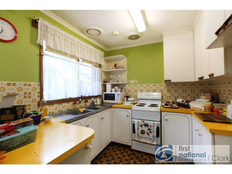 2/6 Bank Place, Drouin VIC 3818