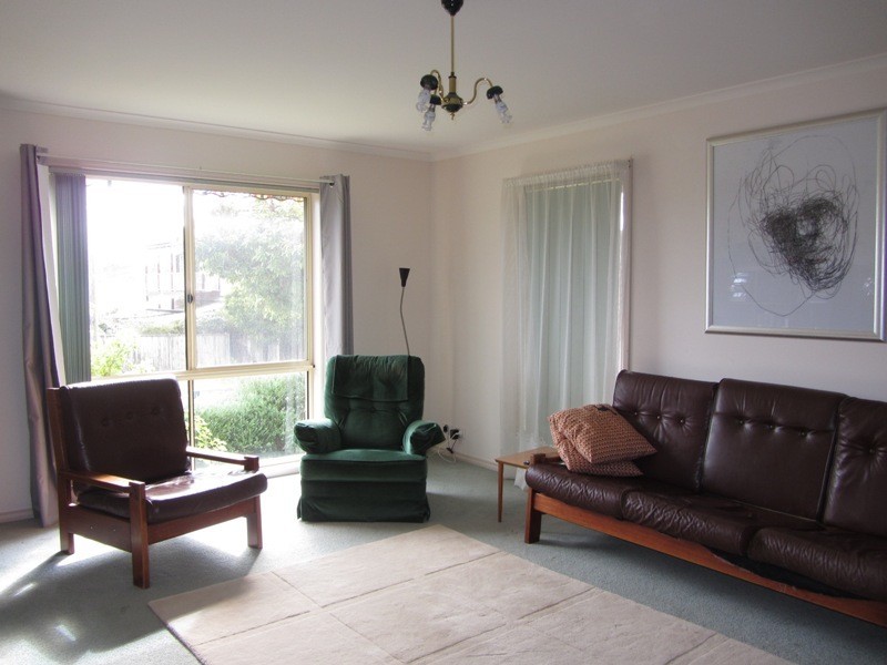 2a Young Street, Drouin VIC 3818