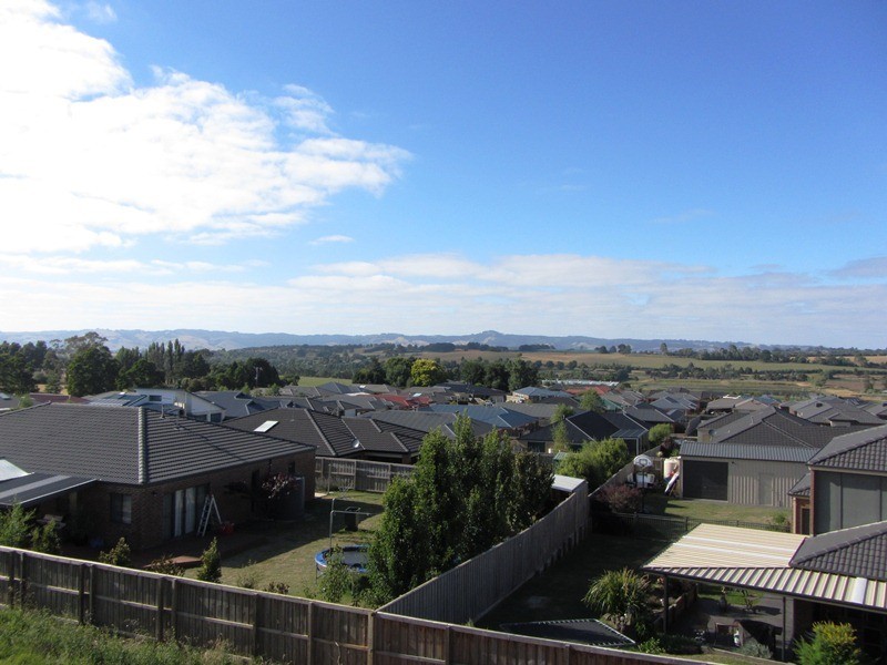 2 Jerdan Place, Warragul VIC 3820