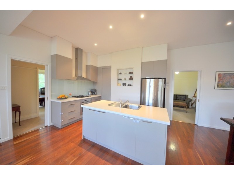 25 Gibson Road, Warragul VIC 3820