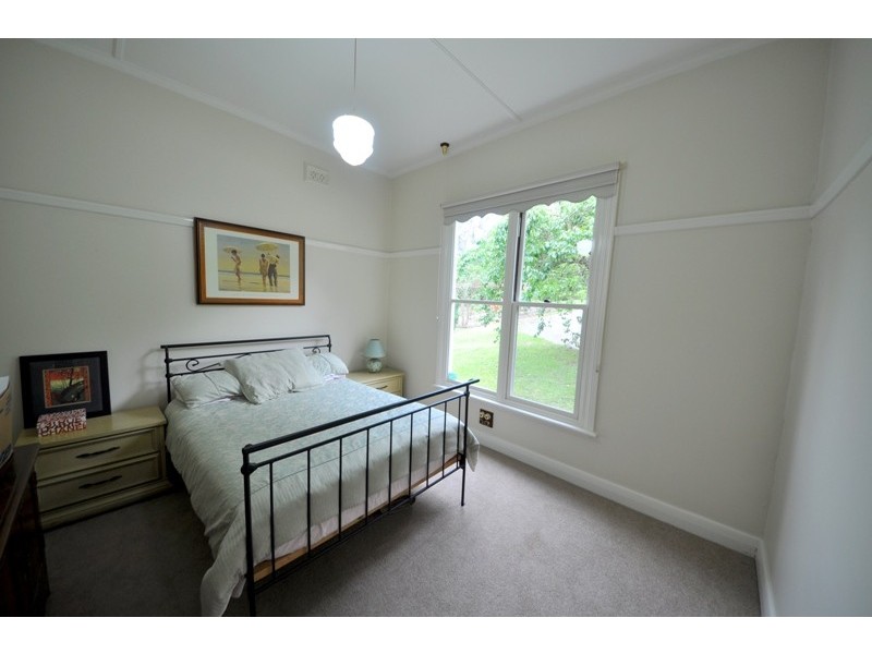 25 Gibson Road, Warragul VIC 3820