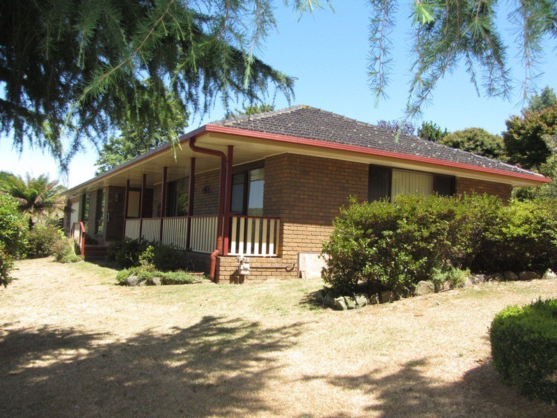 40 Lovell Drive, Warragul VIC 3820