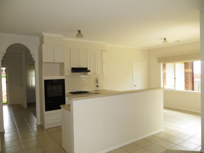 14 Jacob Court, Warragul VIC 3820